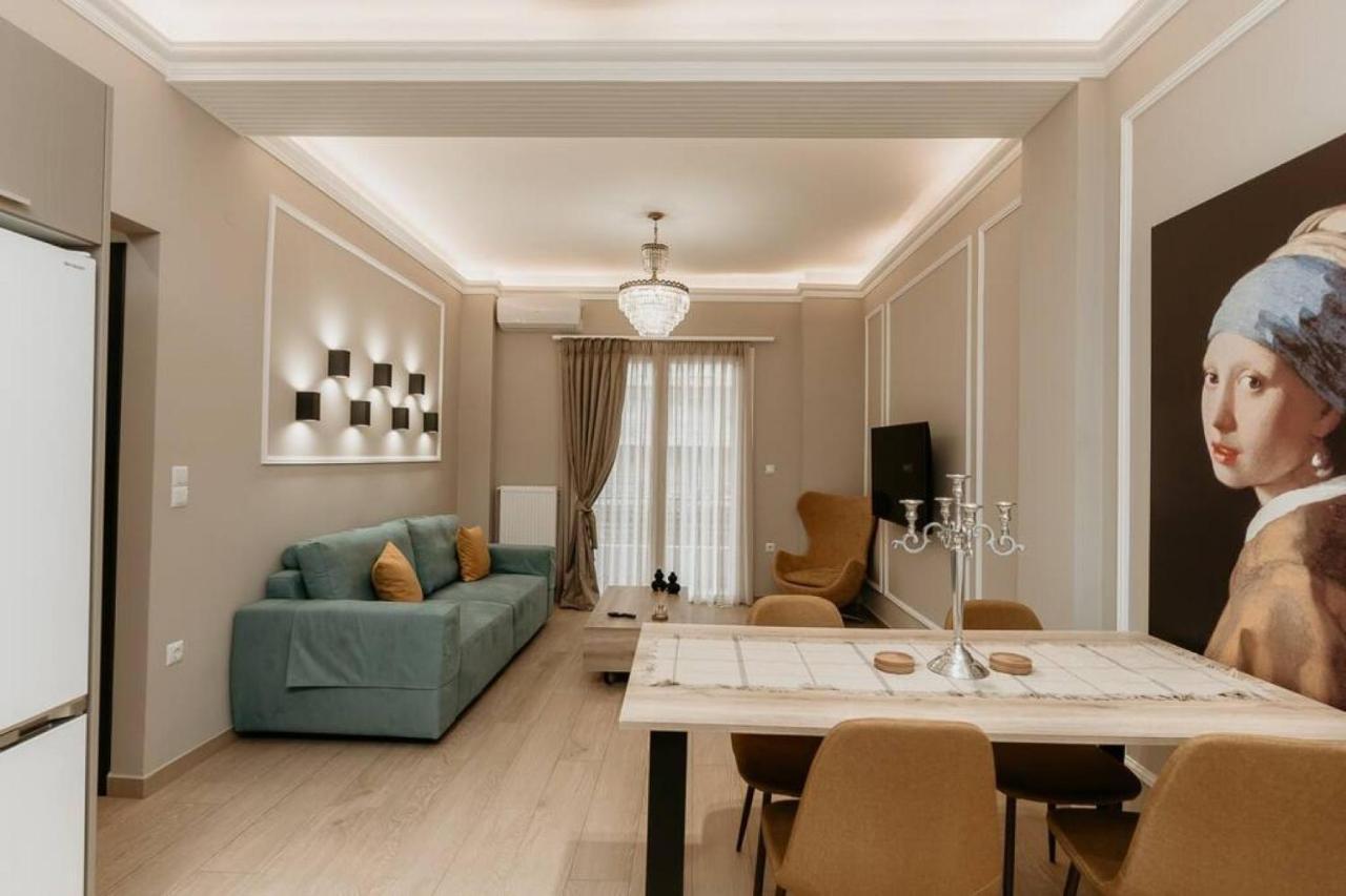 Satus Finem Egnatia'S Luxury Apartment Tesalonika Bagian luar foto