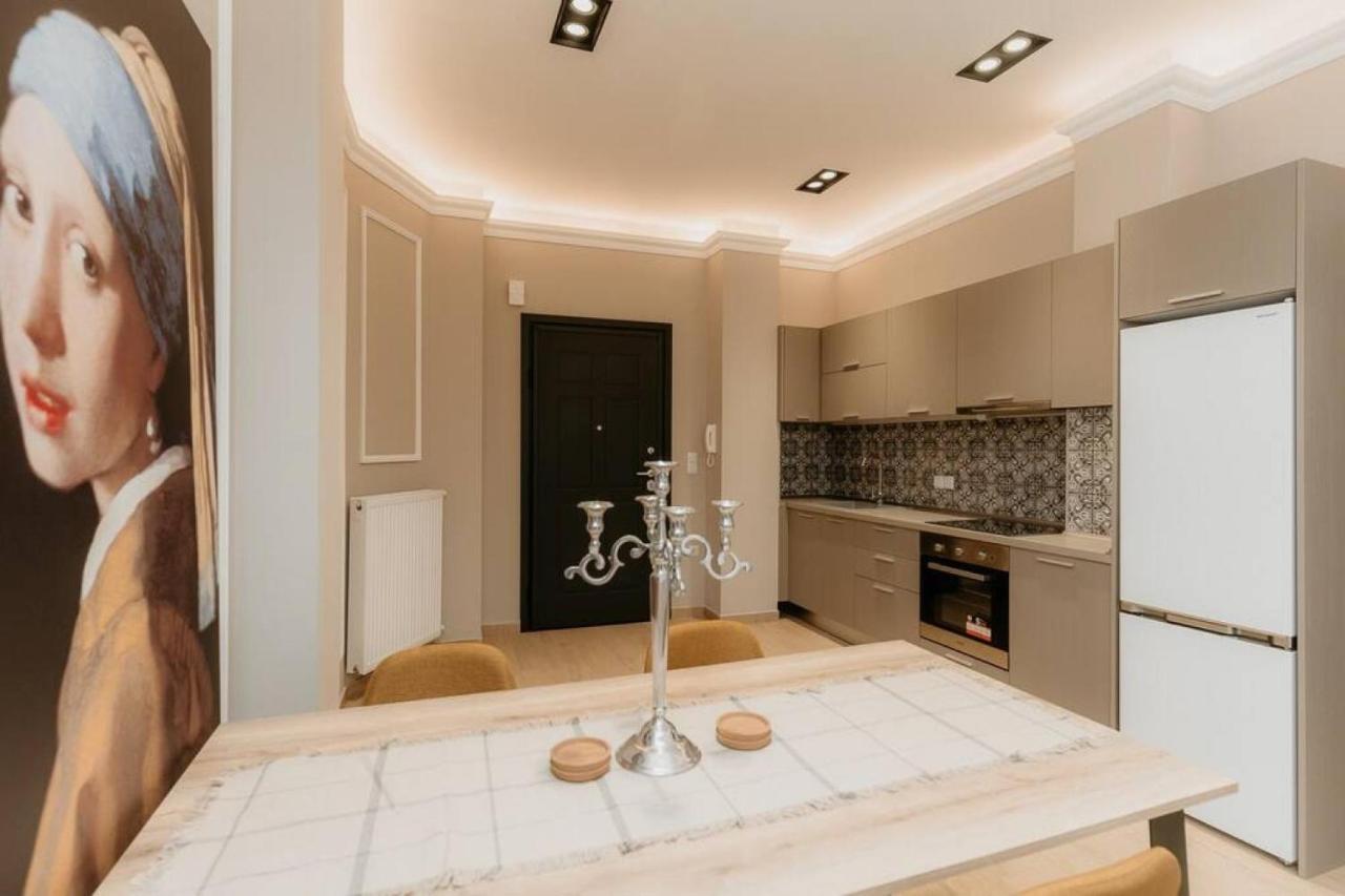 Satus Finem Egnatia'S Luxury Apartment Tesalonika Bagian luar foto