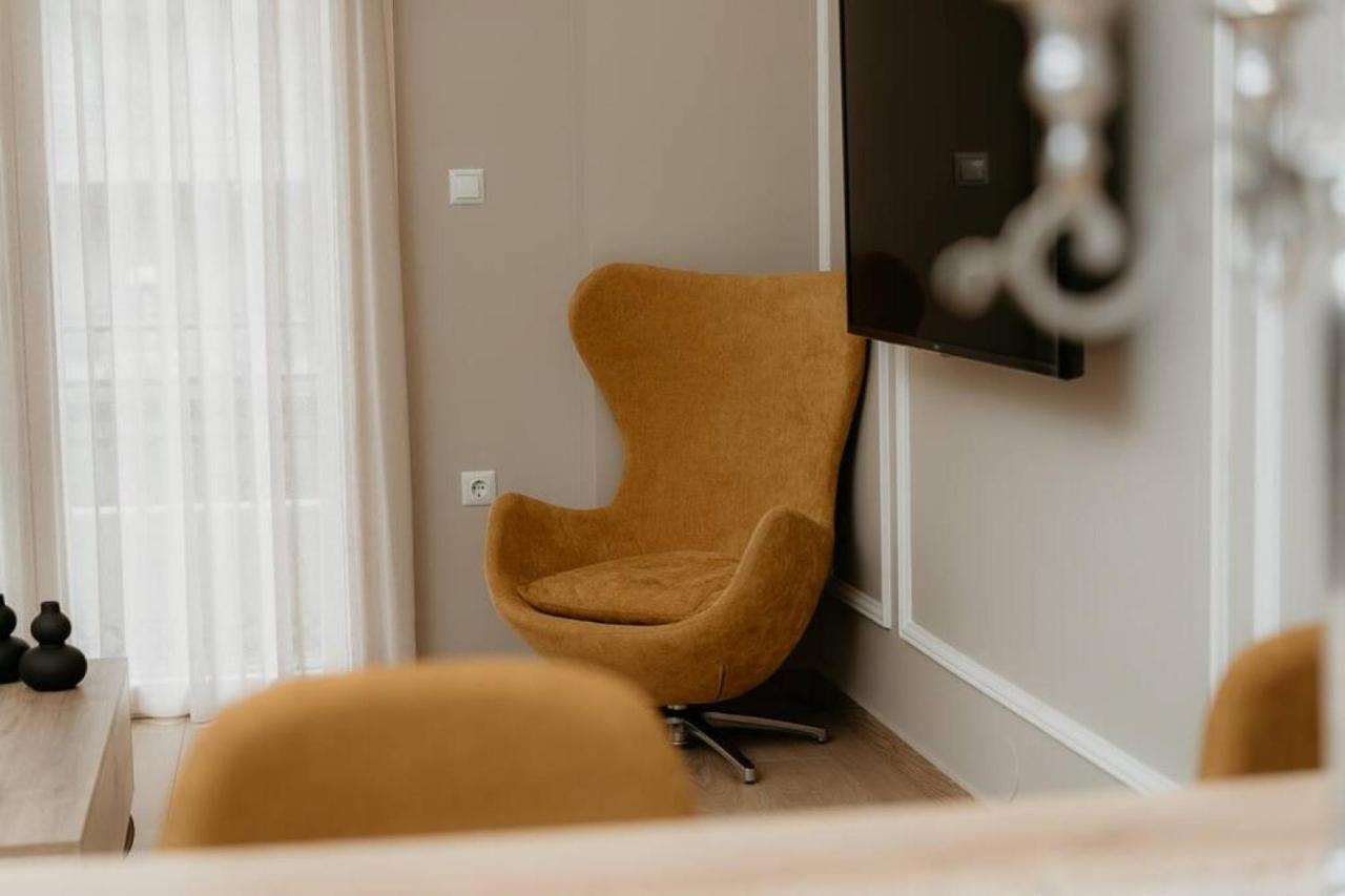 Satus Finem Egnatia'S Luxury Apartment Tesalonika Bagian luar foto